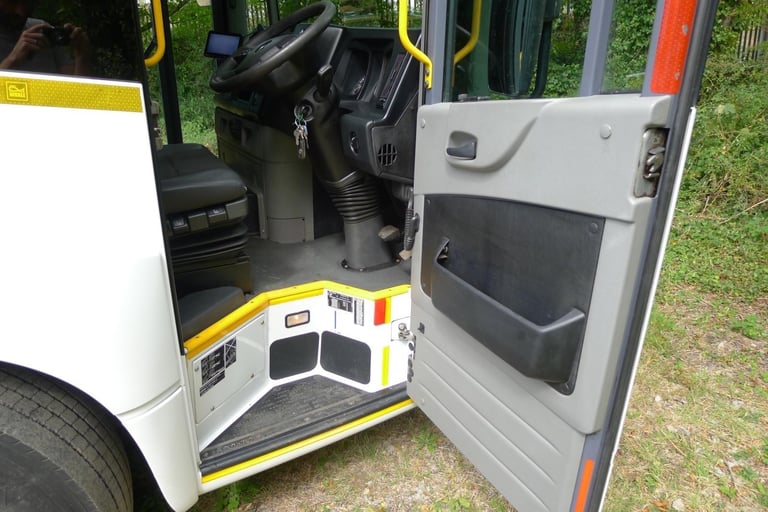 Mercedes Econic 1830 Whale Medium Volume JetVac / Gully Sucker. 