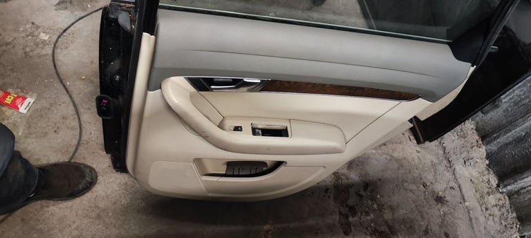 Breaking audi a6 c6 2010