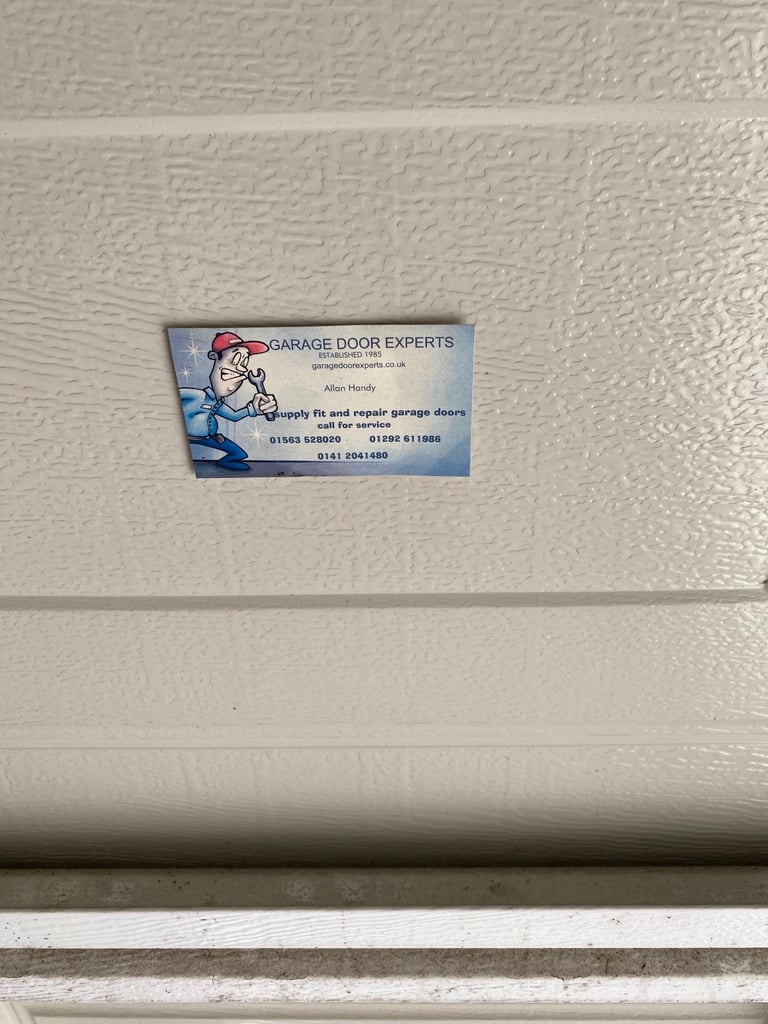 Electric garage door