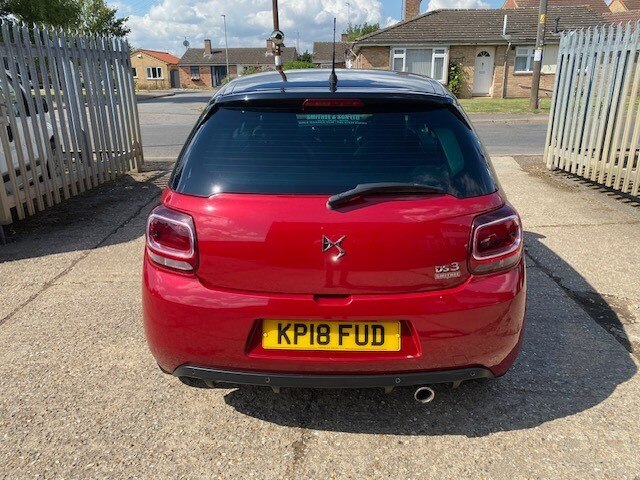 2018 DS Automobiles DS 3 1.2 PureTech 82 Connected Chic 3dr HATCHBACK Petrol Manual