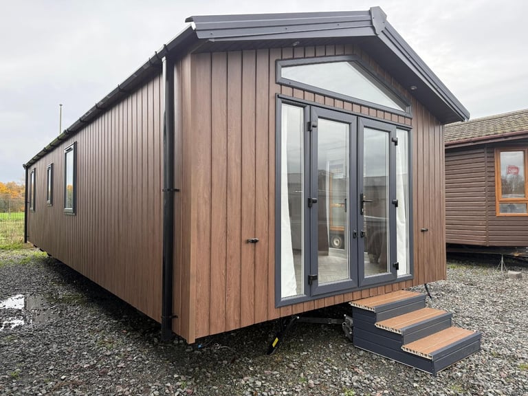 Nationwide Cottage 38ft x 13ft, 2 Bedroom Lodge