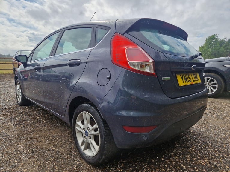2015 Ford Fiesta 1.0T EcoBoost Zetec Euro 5 (s/s) 5dr Petrol