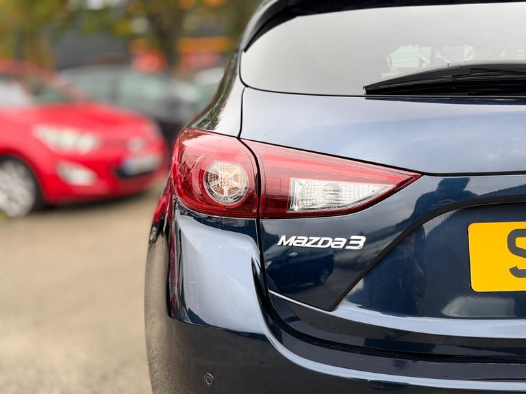 2015 Mazda Mazda3 2.0 SKYACTIV-G SE-L Nav Euro 5 (s/s) 5dr HATCHBACK Petrol Manual