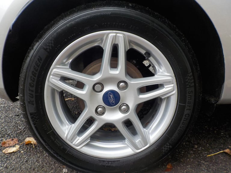 2013 Ford Fiesta 1.25 82 Zetec 3dr HATCHBACK PETROL Manual