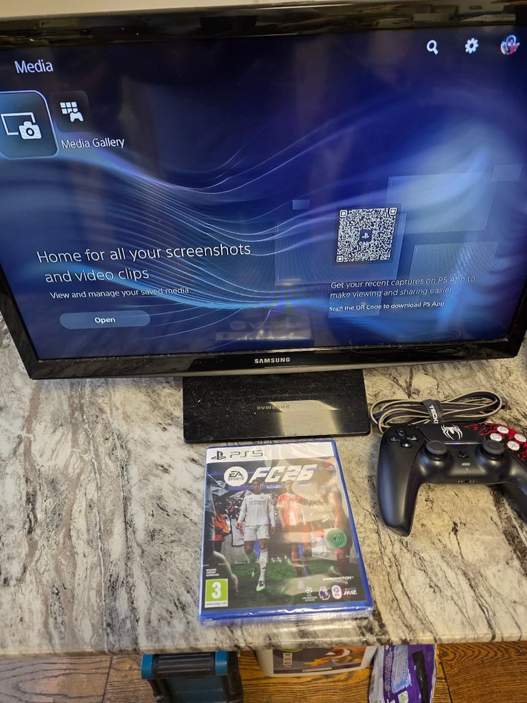 PlayStation 5 Console - Marvels Spider-Man 2 Limited Edition