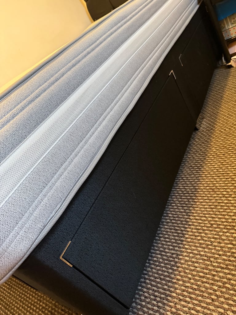 Single divan bed with mattress and storage + wardrobe 