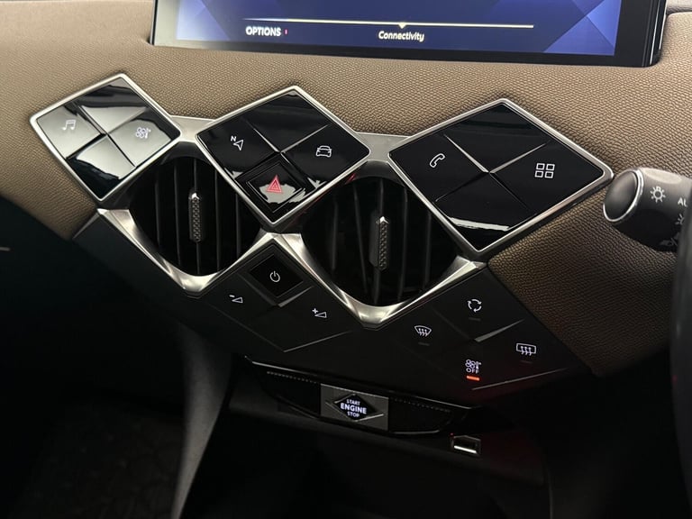 2019 DS Automobiles DS 3 1.2 PureTech 155 Prestige 5dr EAT8 MPV PETROL Automatic