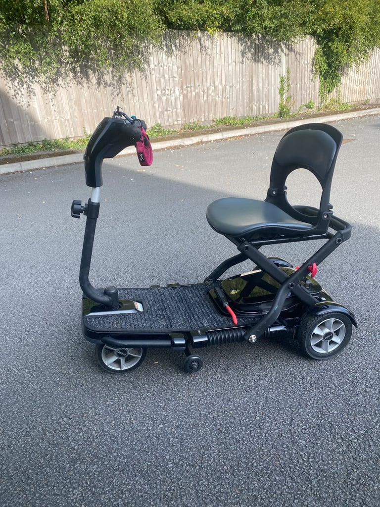Explorer Pride Folding Mobility Scooter 