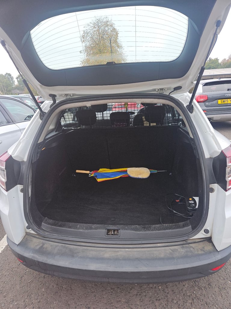 Renault, MEGANE, Estate, 2014, Manual, 1461 (cc), 5 doors