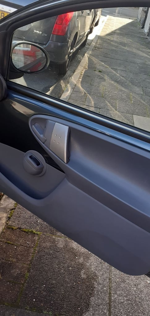 Citroen, C1, Hatchback, 2009, Manual, 998 (cc), 3 doors