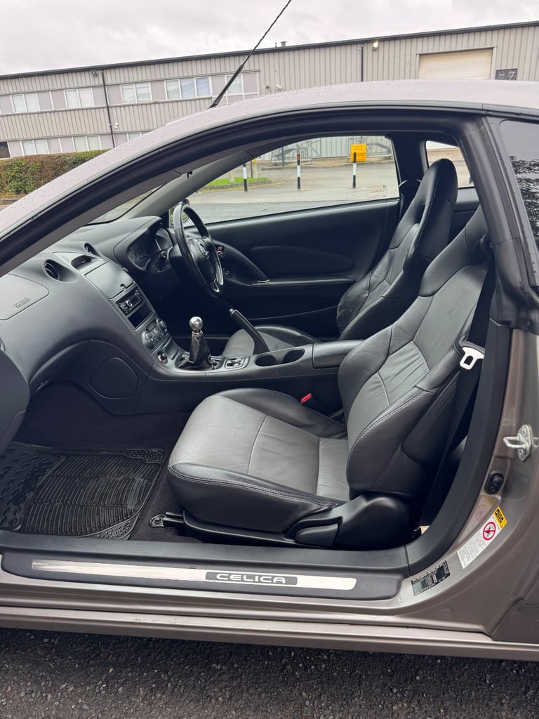 Toyota, CELICA, Hatchback, 2005, Manual, 1796 cc), 3 doors