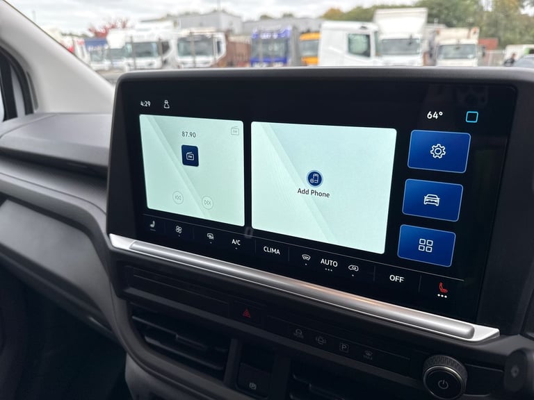  Volkswagen Transporter Panel Van 2.0 Tdi T30 Commerce Pro Panel Van 5dr Diesel