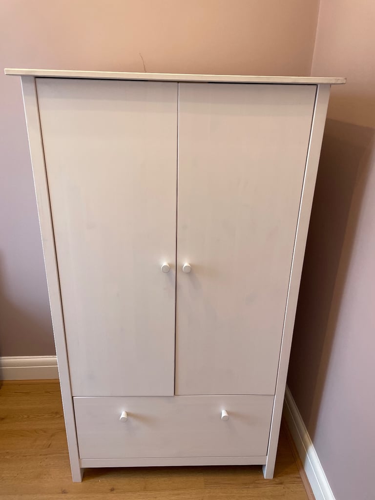 Children’s white wardrobe - £10