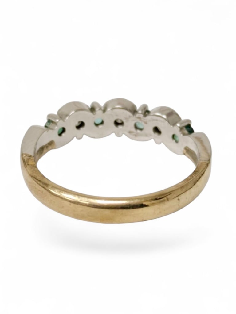 9ct (White & Yellow Gold) Diamond & Emerald Ring.