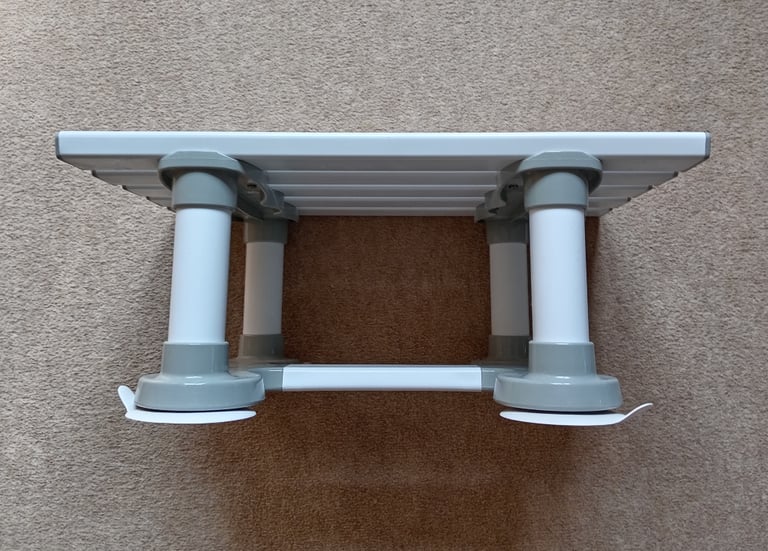 Bath Seat Aid