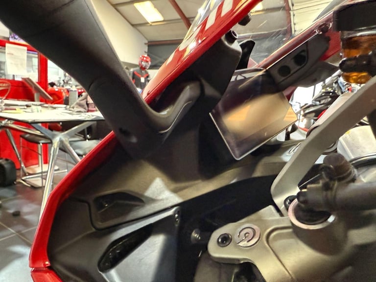 2025 Ducati Panigale V4 1103 Ducati Quick Shift up/down 2.0 Euro 5