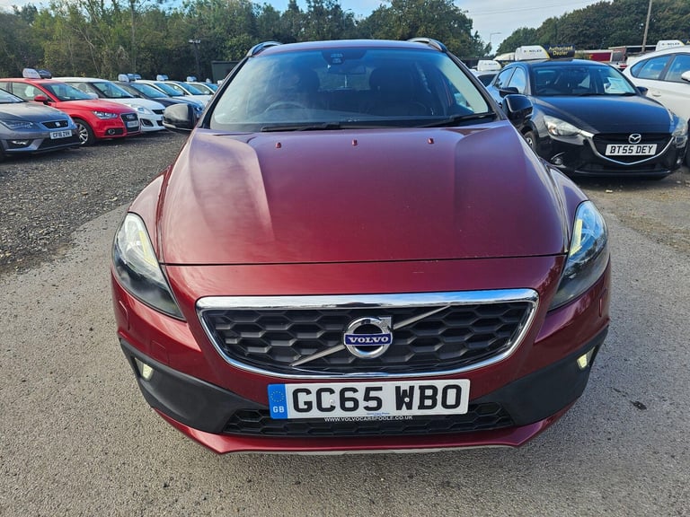 2015 Volvo V40 Cross Country 2.0 D2 Lux Auto Euro 6 (s/s) 5dr HATCHBACK Diesel Automatic