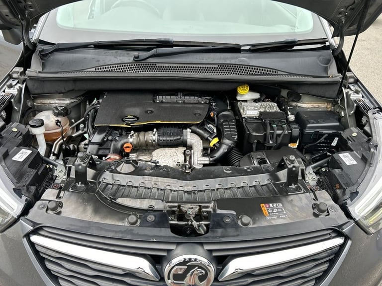 2018 Vauxhall Crossland X 1.6 Turbo D ecoTec Elite Nav 5dr [Start Stop] HATCHBACK DIESEL Manual