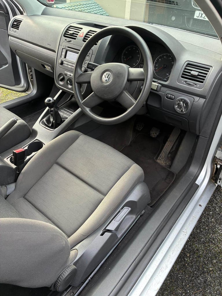 Volkswagen, GOLF, Hatchback, 2004, Manual, 1390 (cc),3 doors - Image 9