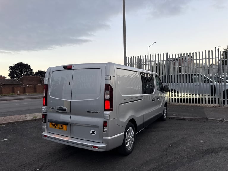 2021 Renault Trafic LL30 ENERGY dCi 170 Sport Nav Van EDC WINDOW VAN Diesel Automatic