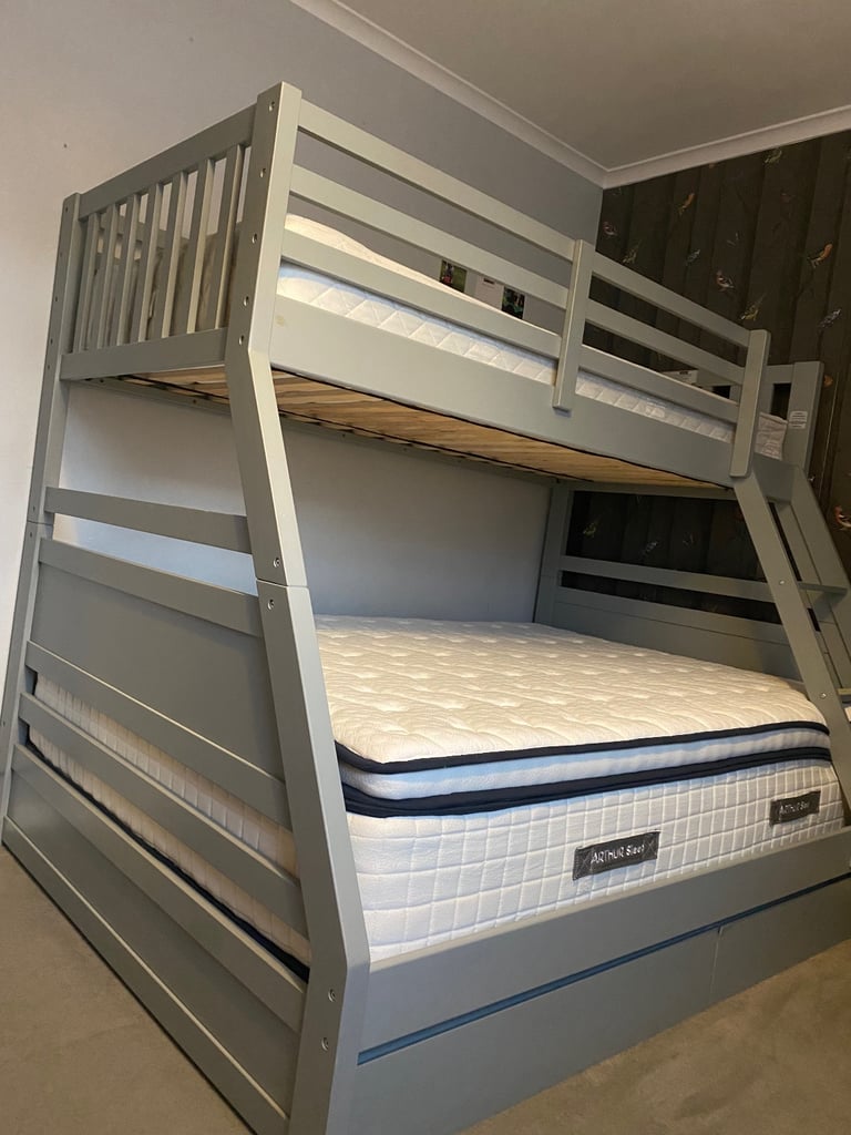 image for Double bed with single bunk