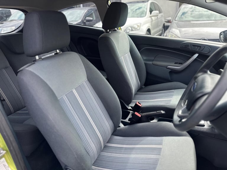 2010 Ford Fiesta 1.4 Edge 5dr Auto HATCHBACK Petrol Manual