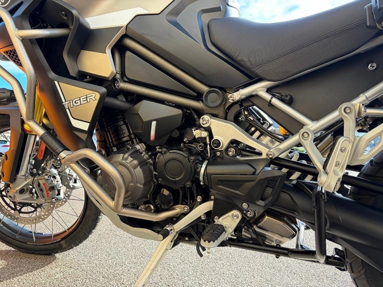Triumph Tiger 1200 Rally Explorer 2025