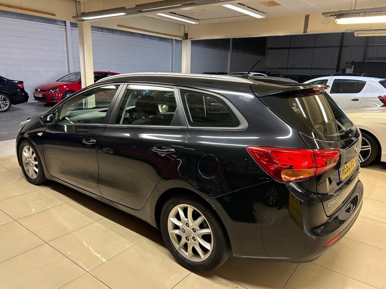 2012 Kia Ceed 1.6 CRDi EcoDynamics 1 Sportswagon Euro 5 (s/s) 5dr ESTATE Diesel Manual