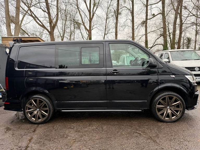 2022 Volkswagen Transporter 2.0 TDI 150 Highline Kombi Van WINDOW VAN DIESEL Manual