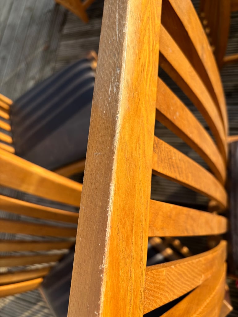 4 Solid Oak Dining Chairs