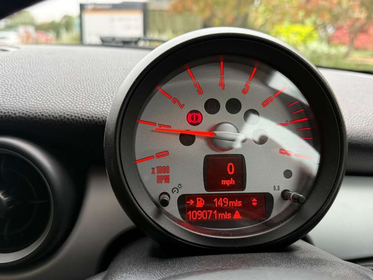 2014 MINI Clubman 1.6 Cooper Clubman 5dr Estate Petrol Manual
