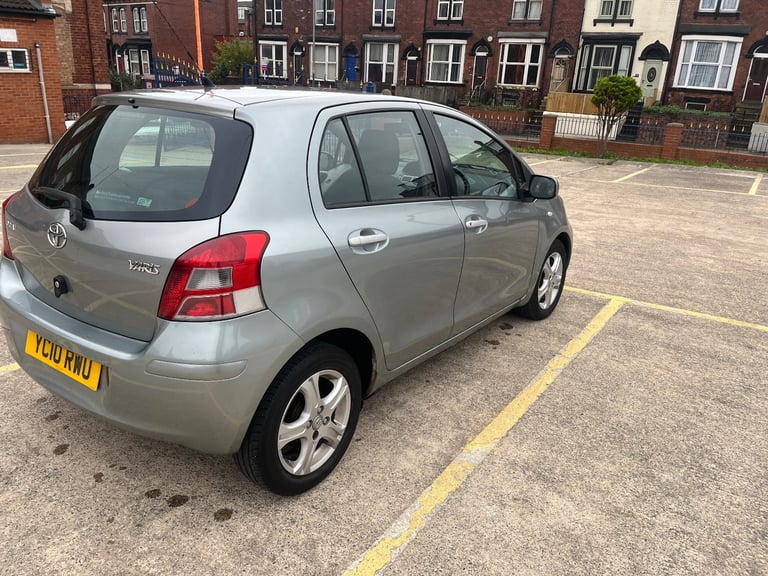 Toyota, YARIS, Hatchback, 2010, Manual, 1329 (cc), 5 doors