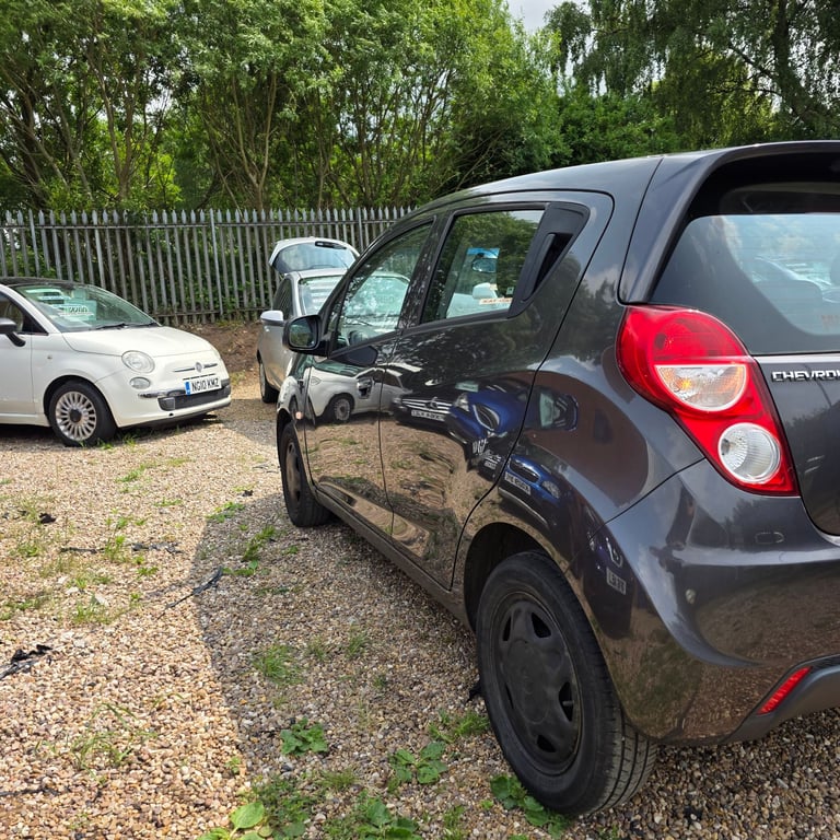 CHEVROLET SPARK 1.2 PETROL 80 BHP  LOW MILES 61K YEAR 2013 £35 ROAD TAX 12 MONTHS MOT HPI CLEAR!