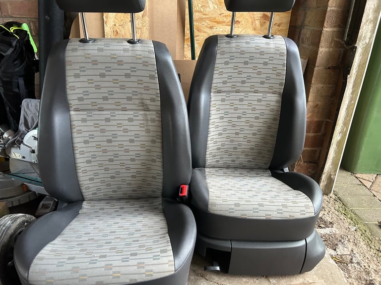 Vw caddy seats