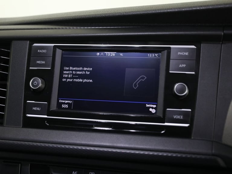 2020 Volkswagen Transporter Shuttle 2.0 TDI S Minibus Double Cab 5dr Diesel Manual SWB Euro 6 (s/...