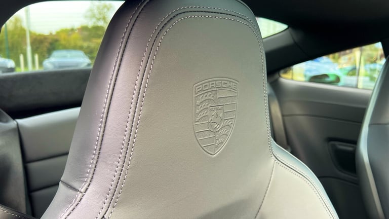 2024 Porsche 911 2dr PDK Petrol