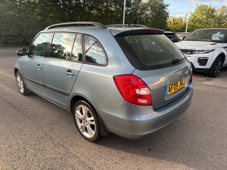 Skoda Fabia 1.6 16V 3 5dr Petrol Manual - Image 4