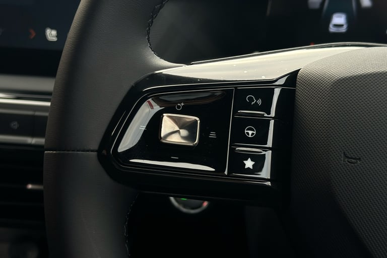  MG Mg3 1.5 Hybrid Plus Mhev Trophy Hatchback 5dr Petrol Hybrid Auto Euro 6 s/s