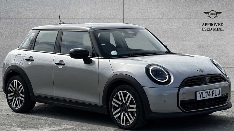 image for 2025 MINI Cooper 1.5 C Classic 5dr Auto HATCHBACK PETROL Automatic