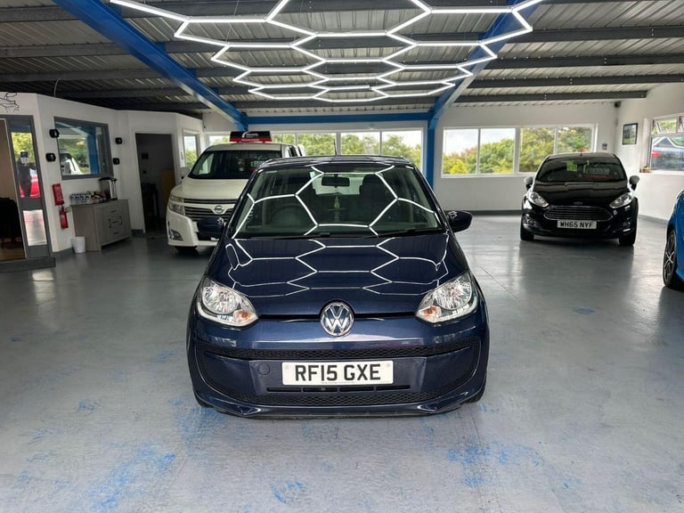 VOLKSWAGEN UP 1.0 BlueMotion Tech Move up! 2015