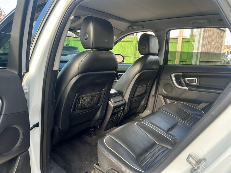 2017 Land Rover Discovery Sport 2.0 TD4 HSE Dynamic Lux Auto 4WD Euro 6 (s/s) 5dr ESTATE Diesel A...