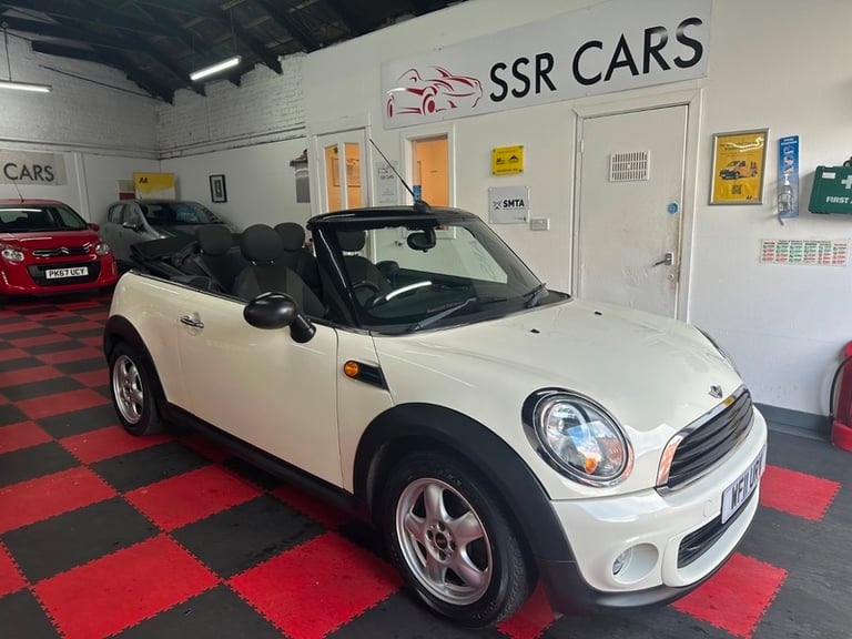MINI Convertible 1.6 One Convertible 2dr Petrol Manual Euro 5 (98 ps)