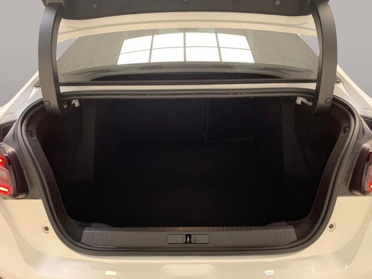 2023 Citroen C4 1.2 PureTech Shine Fastback 4dr Petrol EAT8 Euro 6 (s/s) (130 ps) - NAV - B Suv P...