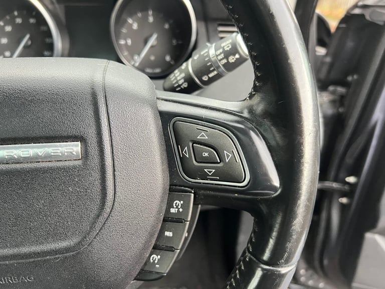 2015 Land Rover Range Rover Evoque 2.0 TD4 SE Tech 5dr ESTATE Diesel Manual