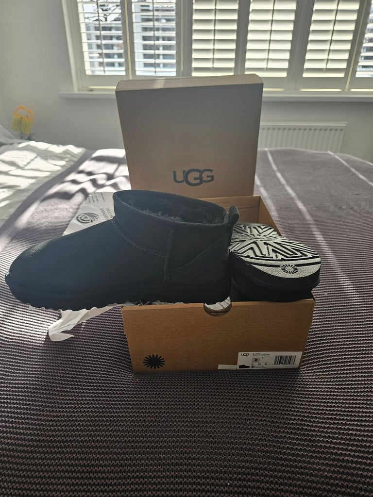 image for UGG ultra mini boots in a 5 brand new boxed 