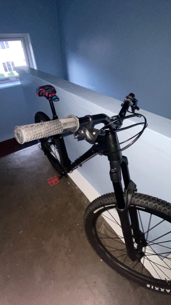 image for Giant fathom mountain bike 
