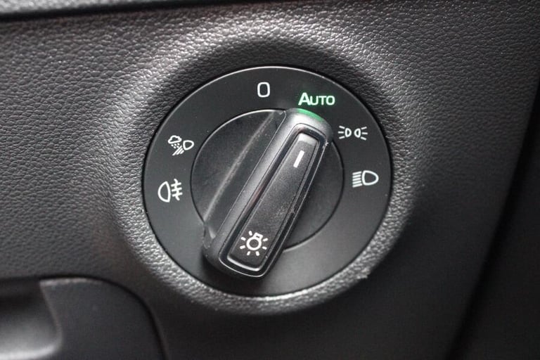 2022 Skoda Karoq 1.5 Tsi Act Sportline Suv 5dr Petrol Dsg Euro 6 (s/s) (150 Ps) ESTATE Petrol Aut...