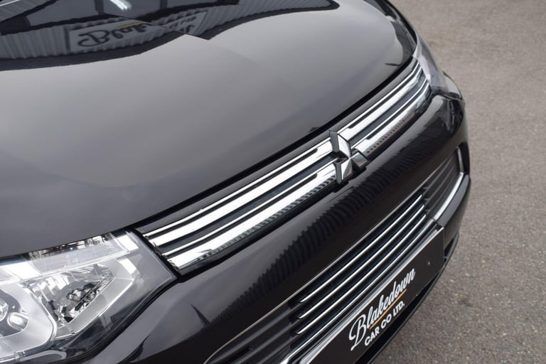 2015 Mitsubishi Outlander 2.0h 12kWh GX4hs CVT 4WD Euro 5 (s/s) 5dr ESTATE Petrol/Electric Hybrid...