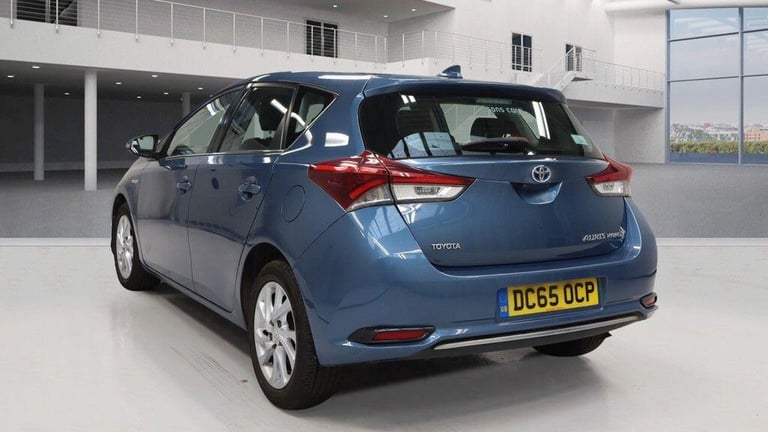 2016 Toyota Auris 1.8 Hybrid Business Edition 5dr CVT HATCHBACK PETROL/ELECTRIC Automatic