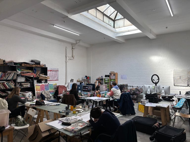 650sqft Ground Floor Workshop Office Studio Warehouse Creative Space in Hackney Wick £1600pcm London